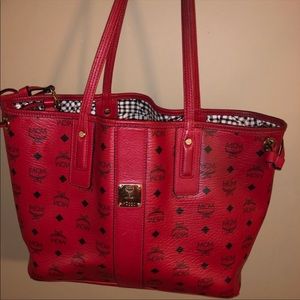 RED MCM TOTE BAG